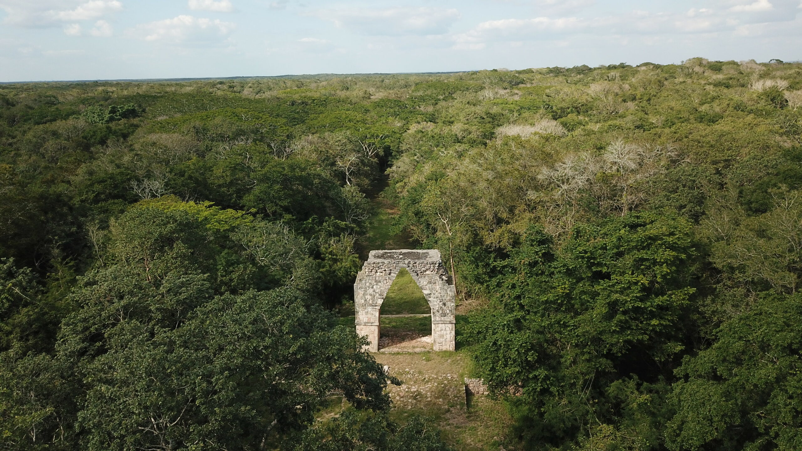 Read more about the article Research, recovery, revaluation and use of the Uxmal-Kabah Sacbe